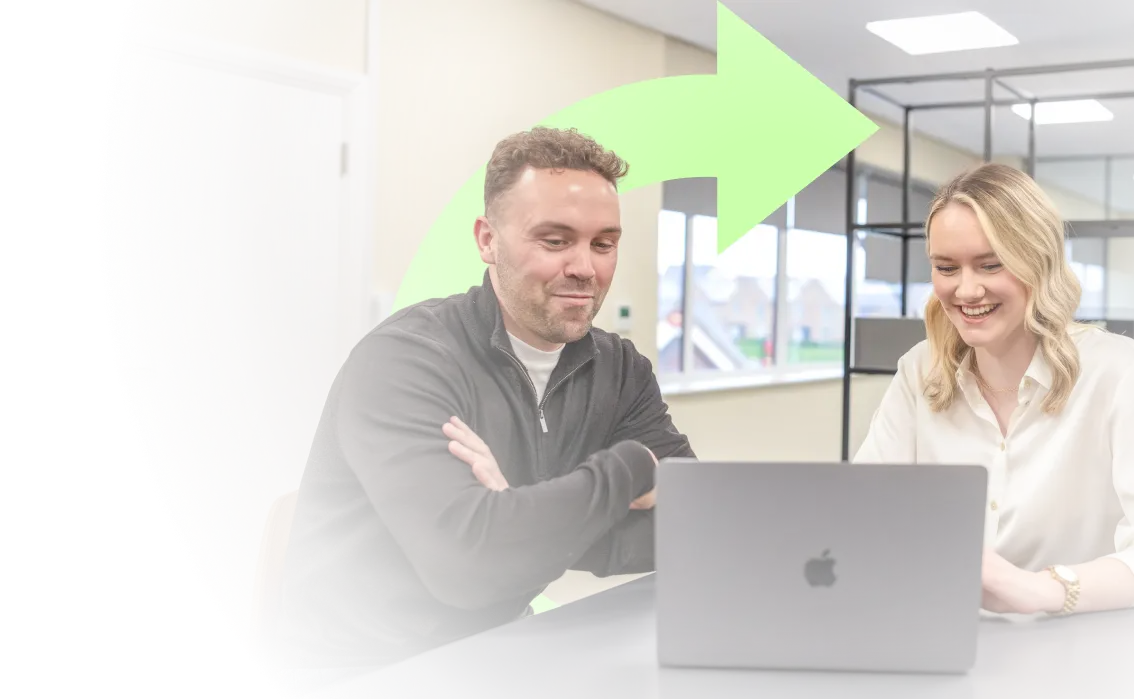 people-looking-at-screen